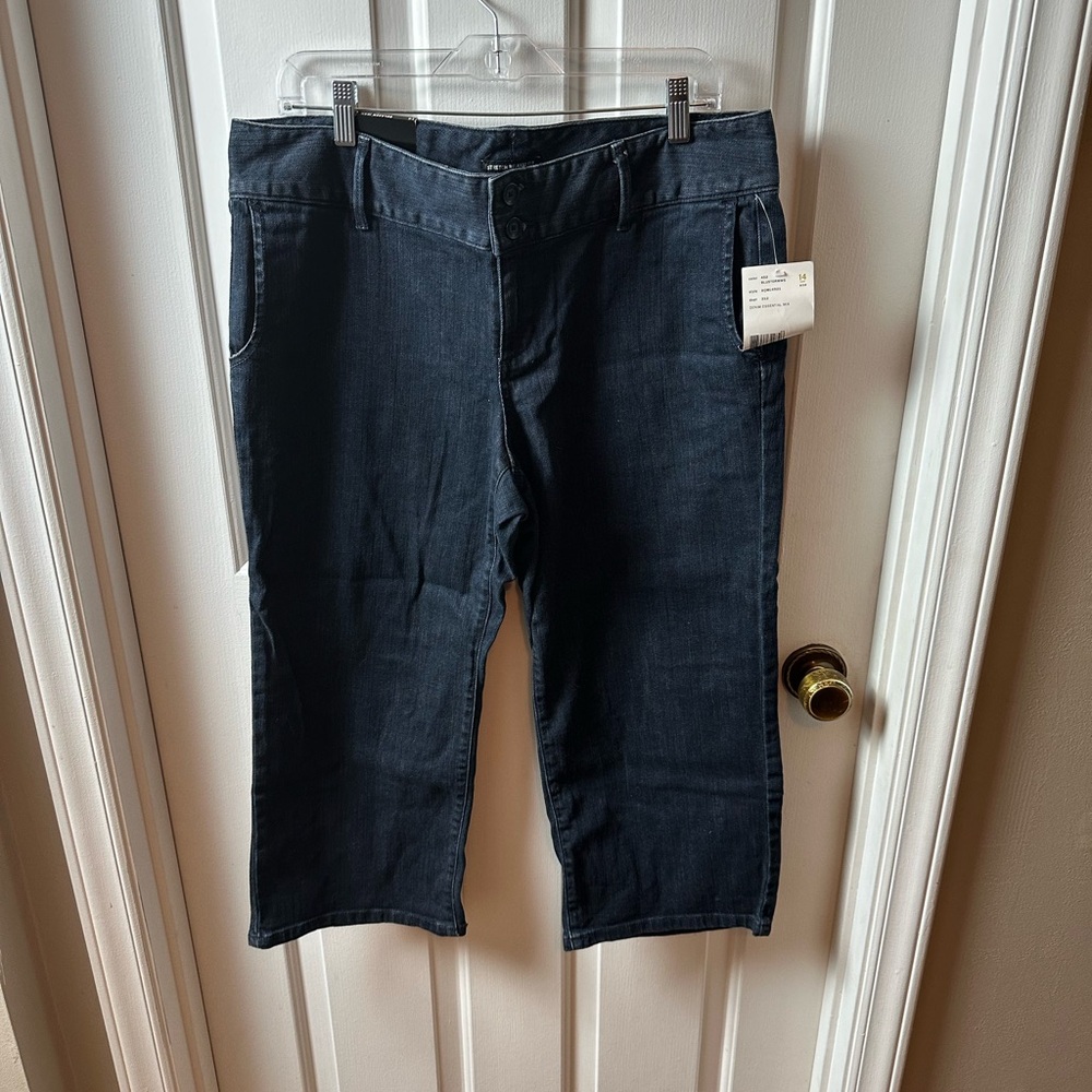 Access A Liz Claiborne Company Dark Blue Denim Capri Pants Size 14 BNWT